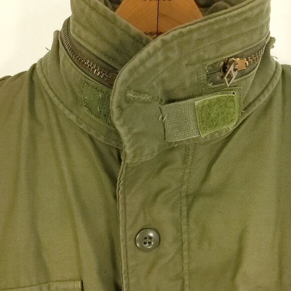 Vtg Military Cold Weather Field Coat Men's Med OG 107 Distressed Destroyed 80s - Picture 4 of 16